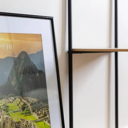 8 Personnes à Saint-denis *