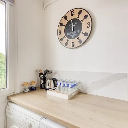 8 Personnes à Saint-denis Appartement Saint-Denis (Seine-Saint-Denis)